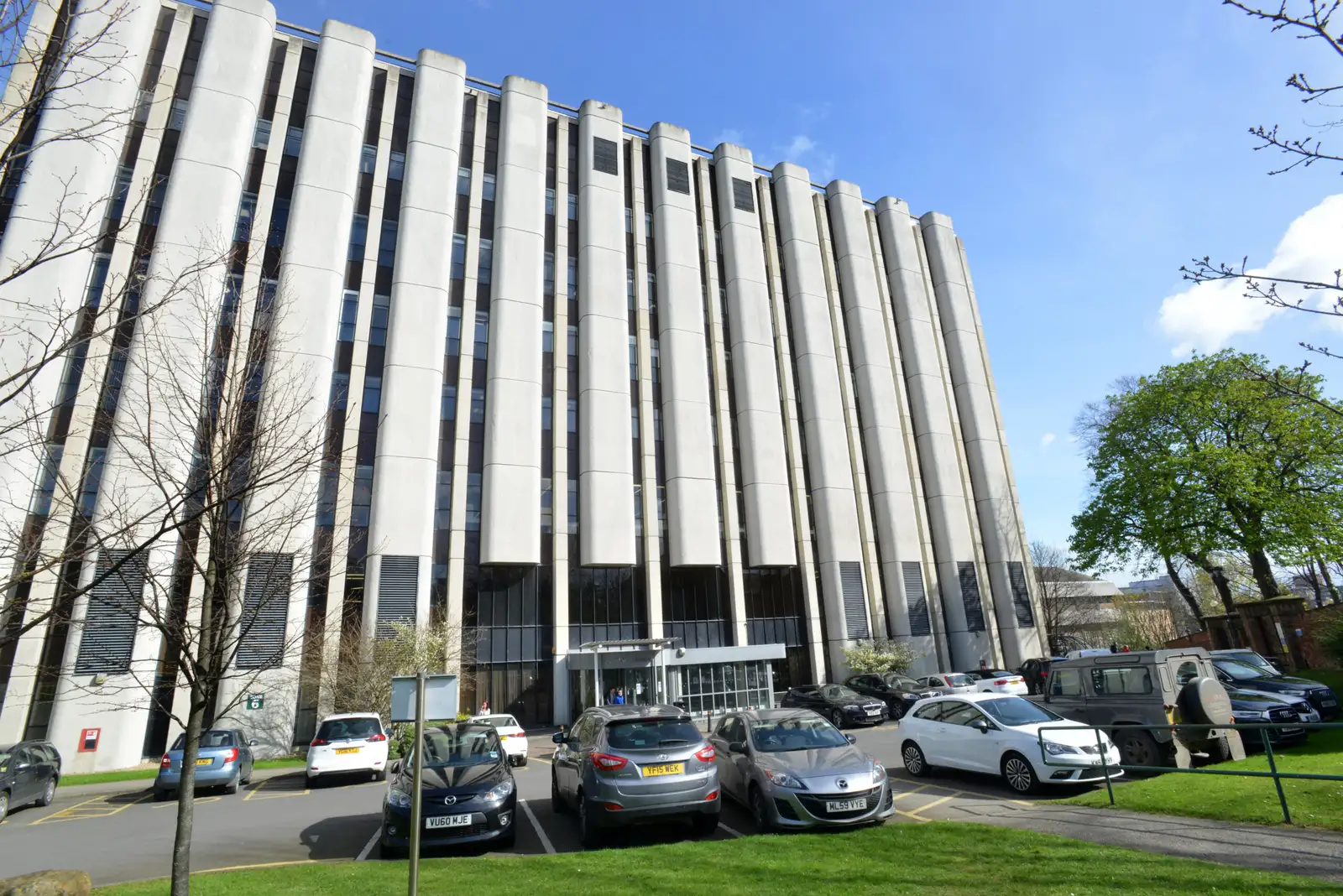 Leeds Dental Institute, dental services in Leeds
